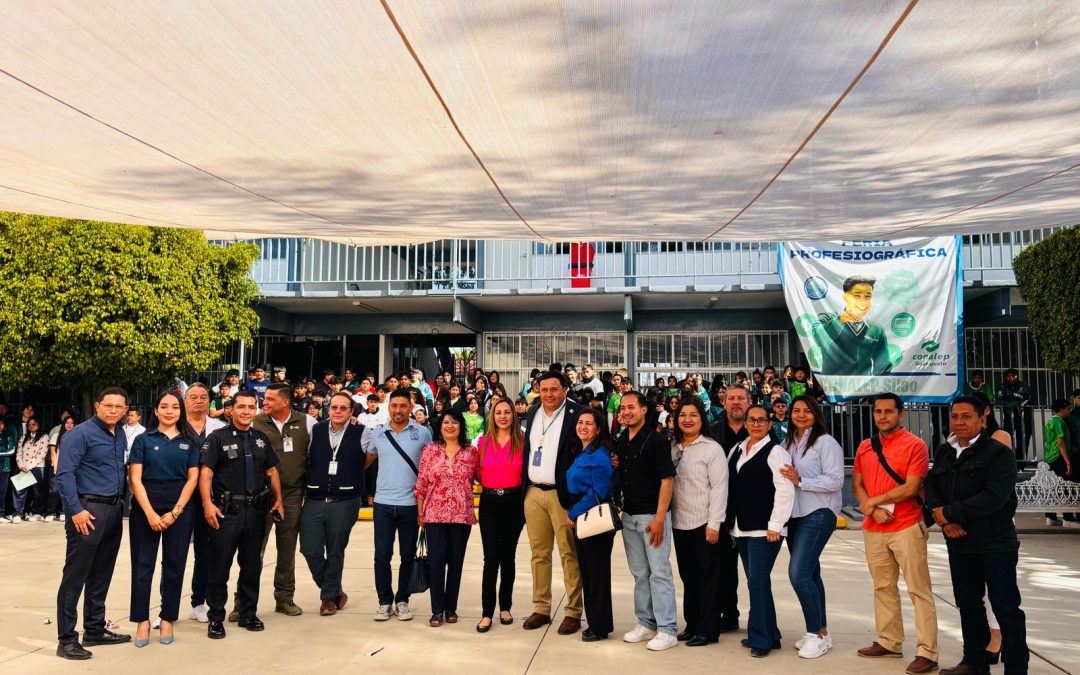 Disfrutan estudiantes del rally con obstáculos durante la Feria de la Prevención desarrollada en el CONALEP Silao